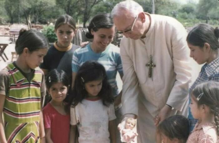 La diócesis de Añatuya hace memoria agradecida por la vida su primer obispo, Jorge Gottau